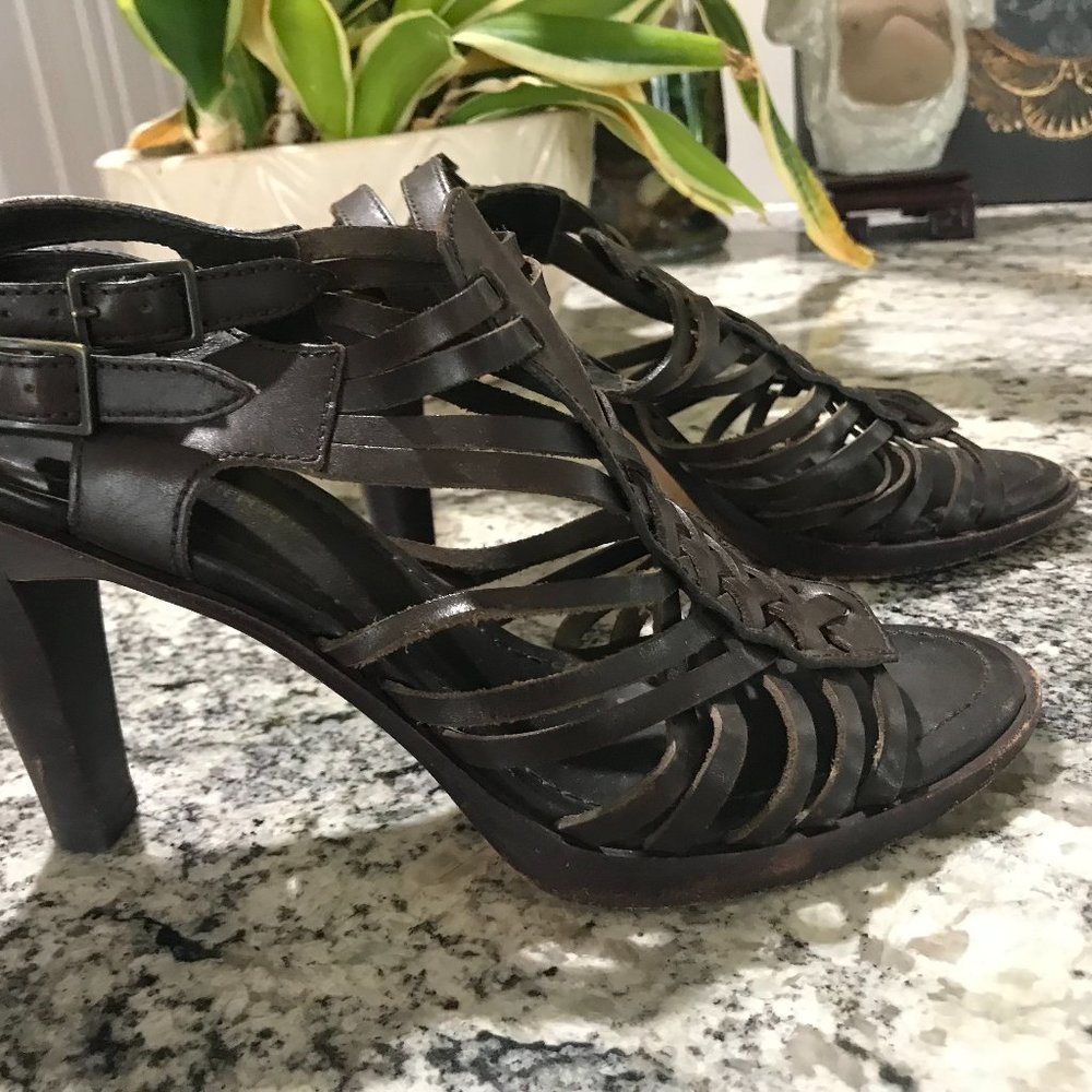 Banana Republic Huarache Sandals Brown 8.5M